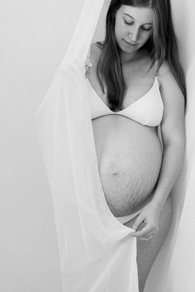 séance-photo-grossesse-studio-reims